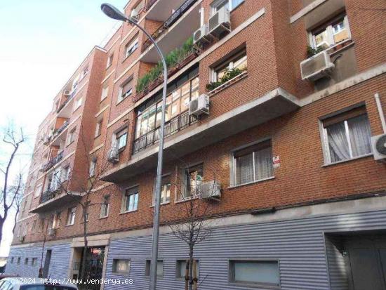 ¡Oportunidad única de inversión en Chamartín, una de las zonas más exclusivas de Madrid! - MADR