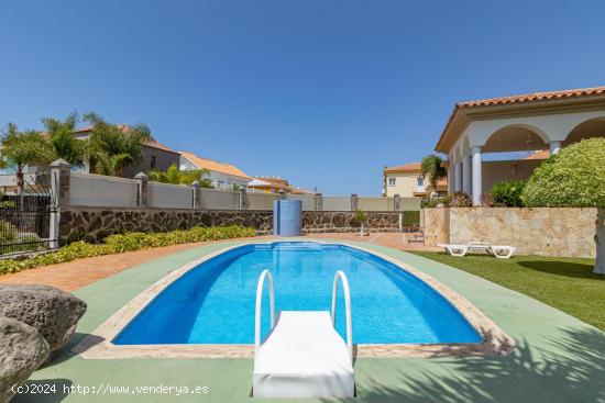 Villa en Sonnenland en venta en primera línea con vistas impresionantes - LAS PALMAS