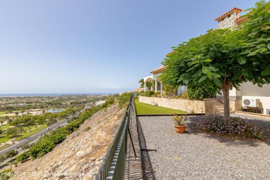 Villa en Sonnenland en venta en primera línea con vistas impresionantes - LAS PALMAS