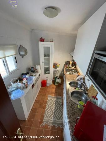 VIVIENDA EN VENTA EN LA ZONA DEL CASCO ANTIGUO - CADIZ