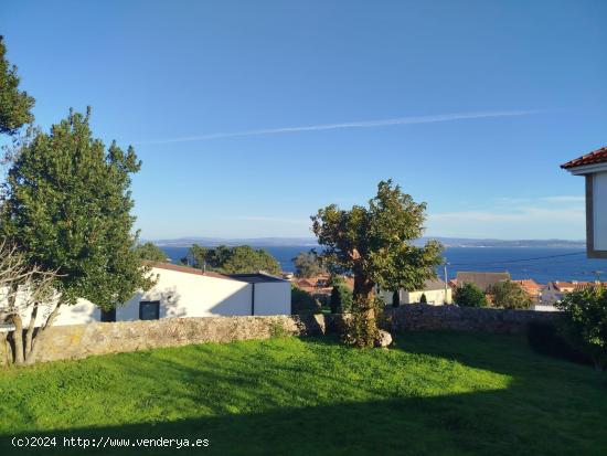 CASA EN CASTIÑEIRAS CON VISTAS AL MAR - A CORUÑA