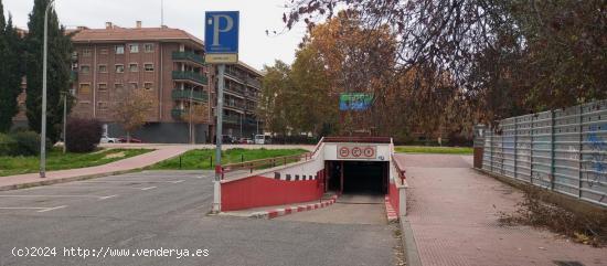 Plaza de garaje en el Val - MADRID