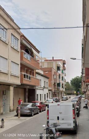  Se Vende en Cornella de Llobregat - BARCELONA 