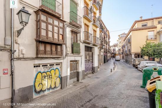  ¡Oportunidad Única! Venta de Edificio en Calle Elvira, Granada - GRANADA 