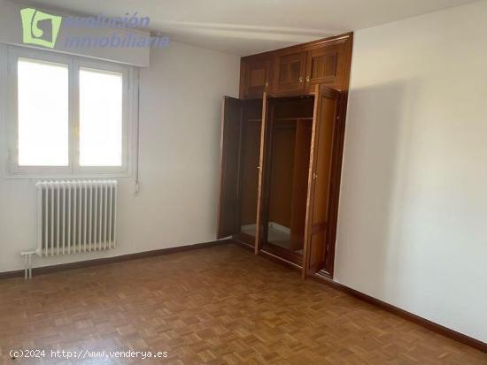 En Ólvega ( Soria), vivienda  de 3 dormitorios - SORIA