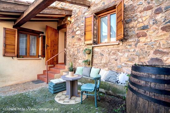 Encantadora Casa en Cervera del Río Alhama: Tu Refugio Ideal - LA RIOJA