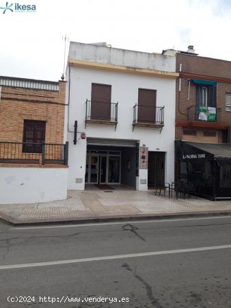  Venta de Local Comercial en Castilleja de la Cuesta - Sevilla - SEVILLA 