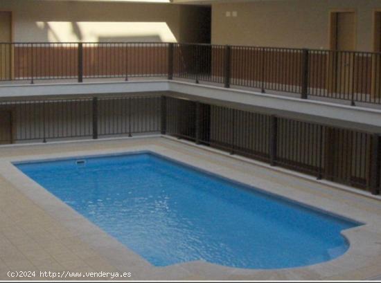 FABULOSO PISO DE 132 M2 CON PISCINA COMUNITARIA - CASTELLON