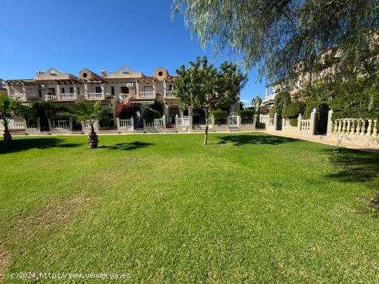 vivienda en Torrevieja por Aguas nuevas - ALICANTE