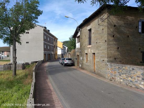 UNICA Y CAPRICHOSA VIVIENDA DE PIEDRA EN VEGA DE ESPINAREDA - LEON