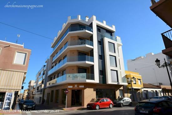 VIVIENDA EN MODERNO EDIFICIO CIUDAD COSTERA - ALICANTE