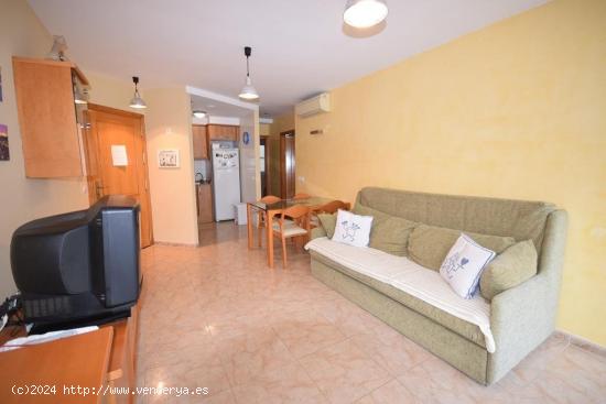 EM77 - Apartamento 2 habitaciones con piscina en Es Mercadal - BALEARES