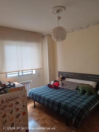 SE VENDE PISO EN ZONA AVENIDA SANTANDER - PALENCIA