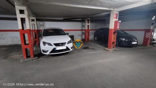 DOS PLAZAS DE GARAJE INDIVISIBLES EN PLENO CENTRO DE BENIDORM!! - ALICANTE