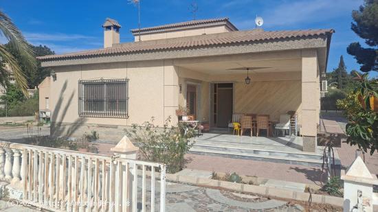 CHALET EN PEÑA LAS AGUILAS!! - ALICANTE