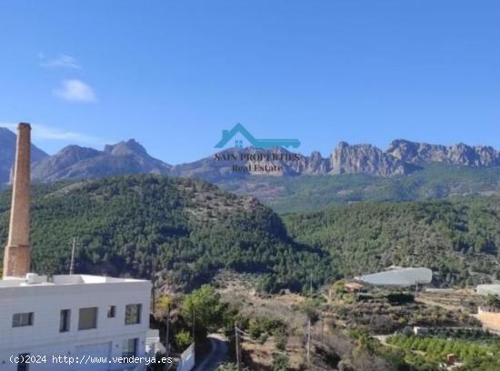 Parcela Urbana cerca del centro de Callosa D'En Sarrià - ALICANTE