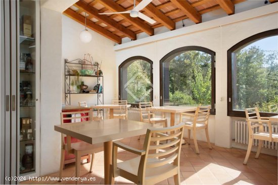 Hotel en venta en Sant Feliu de Pallerols (Girona)