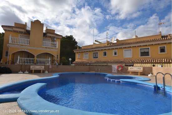 Chalet en venta en Algorfa (Alicante)