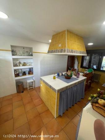 Chalet en calle aragon 2 (Algete) - MADRID