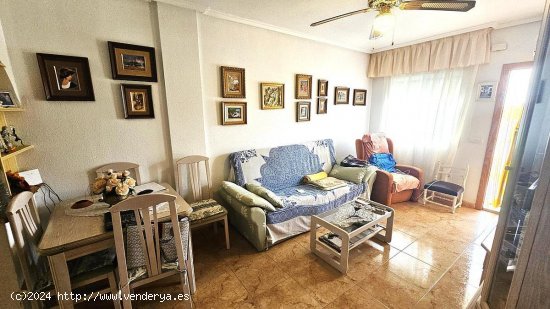 Chalet en venta en Torrevieja (Alicante)