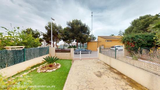 Encantador Chalet Pareado en Gran Alacant - Urbanización Monte Faro - ALICANTE