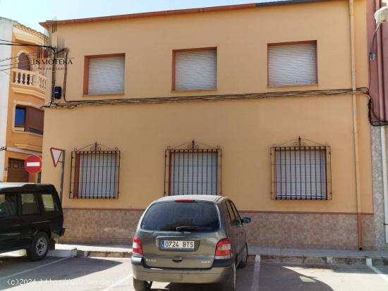 REF: C032 GRUPO INMOTEKA INMOBILIARIA VENDE CASA DUPLEX EN MADRIGUERAS (ALBACETE) - ALBACETE