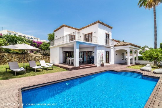  Casa en venta en Marbella (Málaga) 