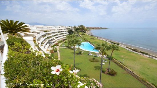  Dúplex en venta en Estepona (Málaga) 