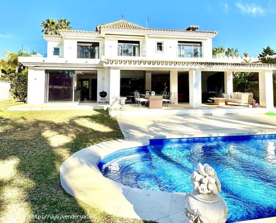  Casa en venta en Estepona (Málaga) 