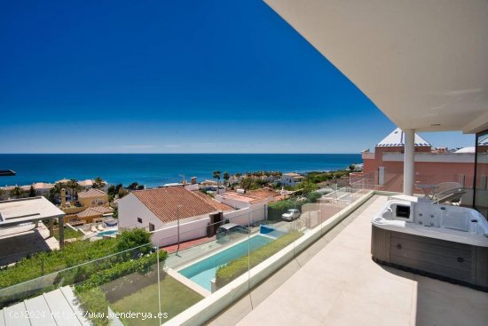  Casa en venta en Estepona (Málaga) 