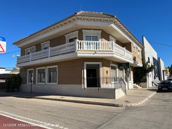  Casa y restaurante en venta en Benejuzar 