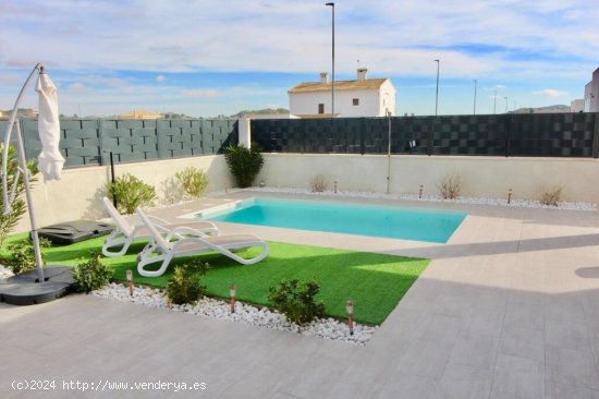 Casa-Chalet en Venta en Pinoso Alicante