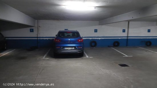 Parking coche en Venta en Santiago De Compostela La Coruña