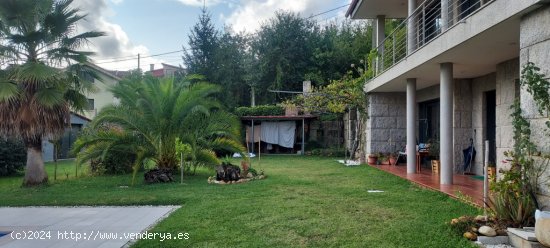 Casa-Chalet de Obra Nueva en Venta en Amorin Pontevedra