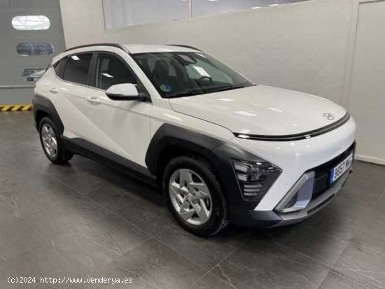 Hyundai Kona ( 1.0 TGDI 48V Klass 4X2 )  - Madrid