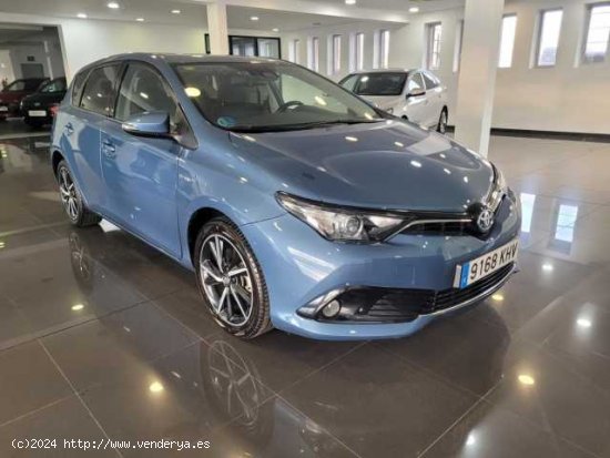 Toyota Auris ( 1.8 Híbrido Active )  - Madrid