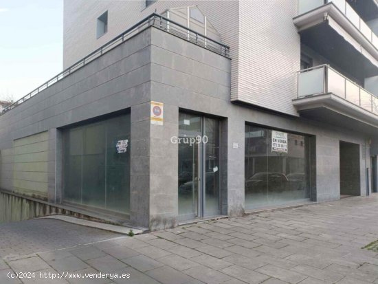  VENTA DE LOCAL COMERCIAL A PIE DE CALLE EN CAPPONT 