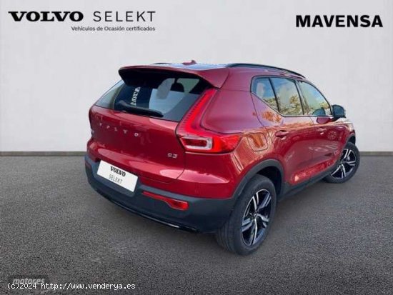 Volvo XC40 Plus, B3 mild hybrid, Gasolina, Dark de 2023 con 29.388 Km por 36.200 EUR. en Badajoz