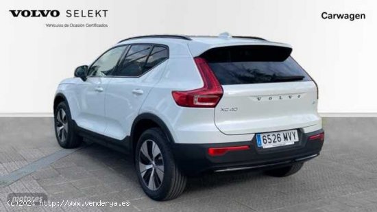 Volvo XC40 XC40 Plus, B4 Mild hybrid, Gasolina, Dark de 2024 con 1 Km por 47.800 EUR. en Vizcaya