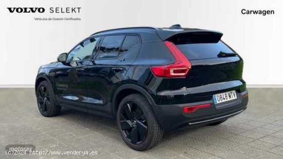 Volvo XC40 XC40 Black Edition Ultra, B3 Mild hybrid, Gasolina de 2024 con 2 Km por 44.200 EUR. en Vi