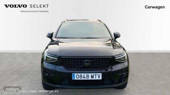 Volvo XC40 XC40 Black Edition Ultra, B3 Mild hybrid, Gasolina de 2024 con 2 Km por 44.200 EUR. en Vi