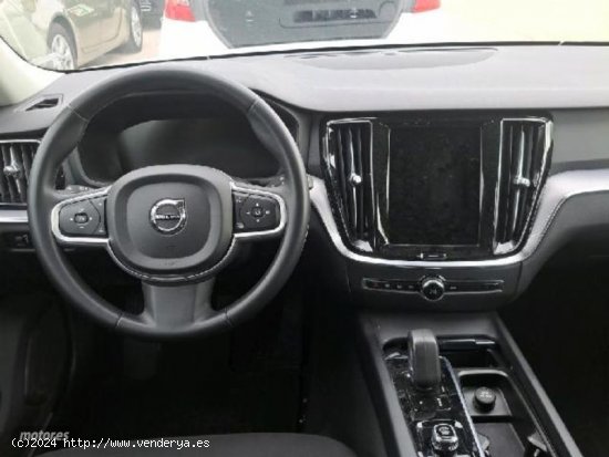 Volvo V 60 V60 Momentum Pro, B4 mild hybrid (diesel) de 2021 con 86.350 Km por 28.990 EUR. en Huelva