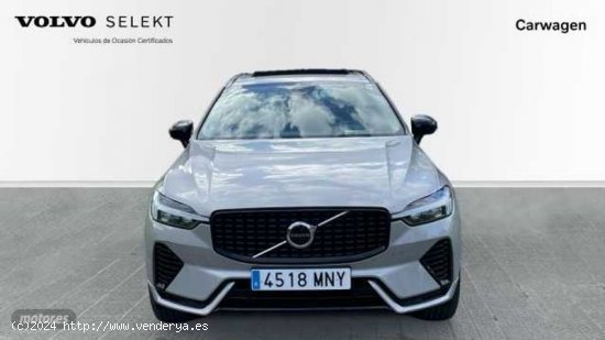 Volvo XC 60 XC60 Recharge Plus, T6 eAWD Hibrido enchufable, Electrico/Gasolina, Dark de 2024 con 19.