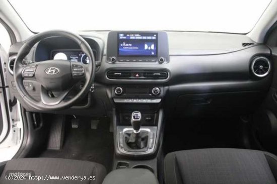 Hyundai Kona 1.0 TGDI Maxx 4x2 de 2023 con 23.056 Km por 19.990 EUR. en Ourense