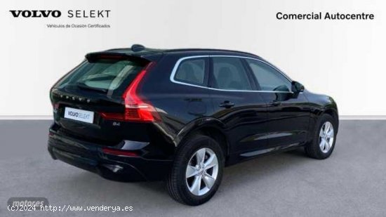 Volvo XC 60 2.0 B4 D CORE AUTO 197 5P de 2023 con 30.624 Km por 44.900 EUR. en Barcelona