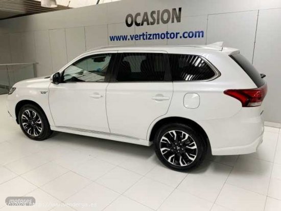 Mitsubishi Outlander PHEV Kaiteki 4WD Kaiteki de 2018 con 37.000 Km por 27.700 EUR. en Guipuzcoa