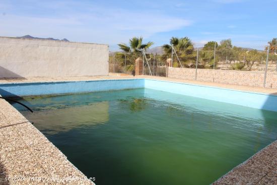 Casa de campo en La Romana - ALICANTE