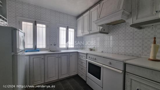 SE VENDE CASA EN PINOSO (ALICANTE) SPAIN - ALICANTE