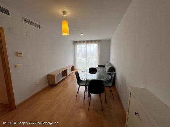 ALQUILER APARTAMENTO ZONA JUAN CARLOS I, 1 DORMITORIO, GARAJE - MURCIA