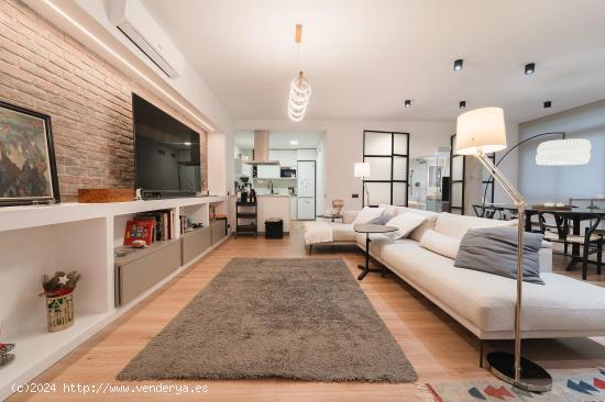  Espectacular Loft totalmente reformado (Sin Cédula) - BARCELONA 